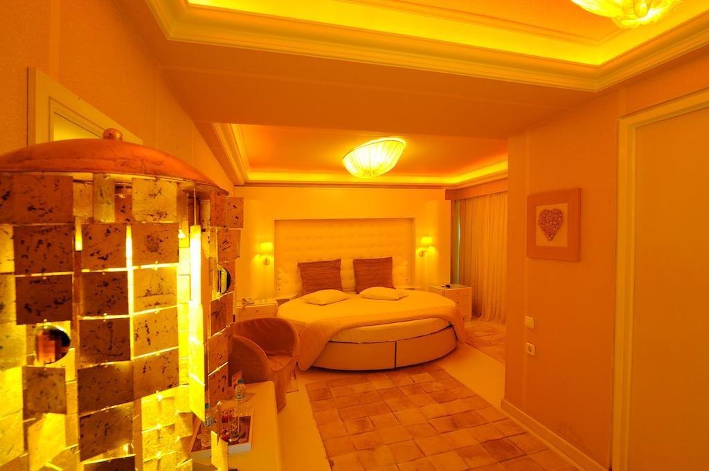 The Crystal Blue Hotel Athens Phòng bức ảnh