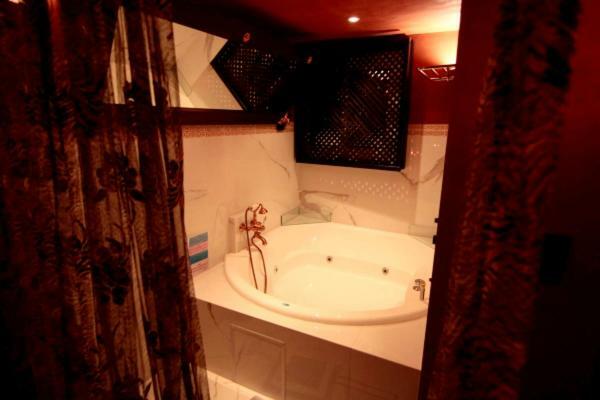 The Crystal Blue Hotel Athens Ngoại thất bức ảnh